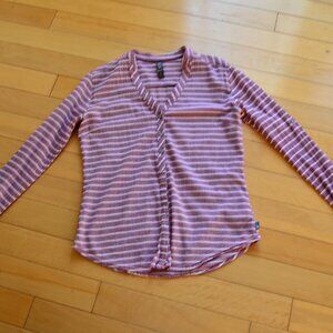 Mountain Hardwear Shirt Purple Stripes Button Up V Neck Casual Outdoor Size M